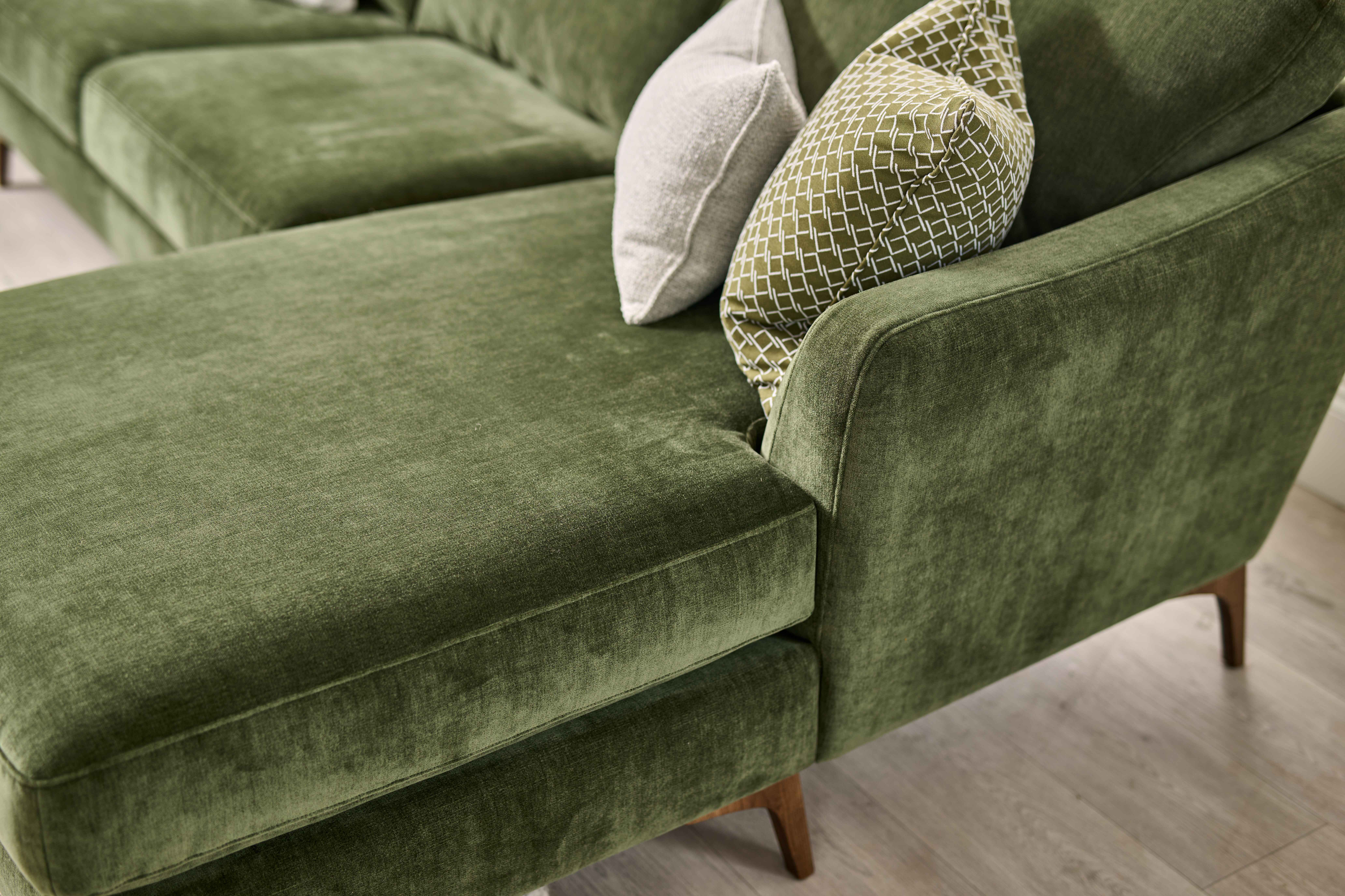 Ashwood Hansson Chaise