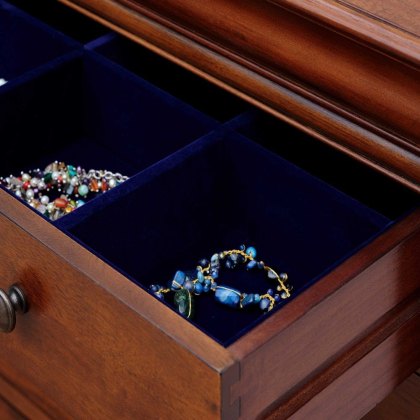 Antoinette 6 Drawer Chest Antoinette 6 Drawer Chest