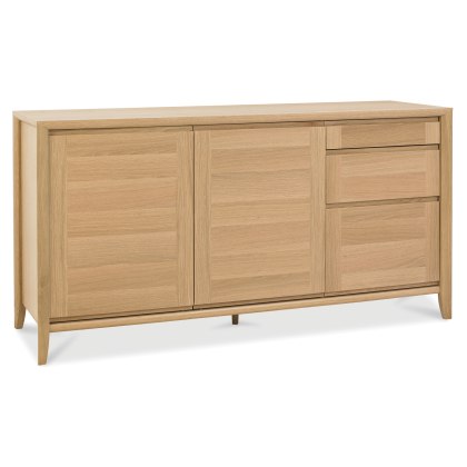 Bergen Oak Wide Sideboard Bergen Oak Wide Sideboard