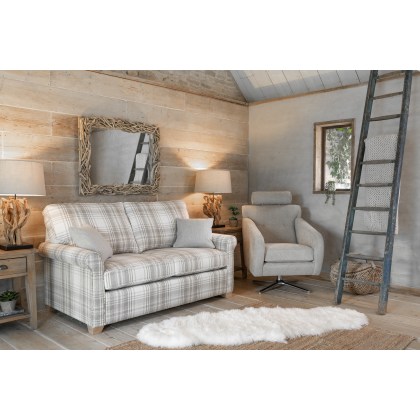 Alstons Poppy Swivel Chair Alstons Poppy Swivel Chair