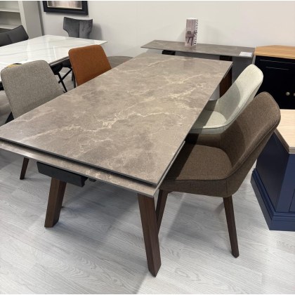 Vida Axton Extending Table 180-260 with 4 Chairs Vida Axton Extending Table 180-260 with 4 Chairs