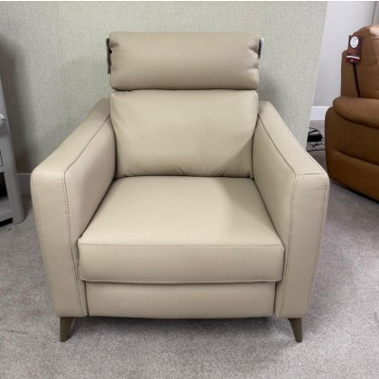 Marinelli Home Adda Power Recliner Chair Marinelli Home Adda Power Recliner Chair