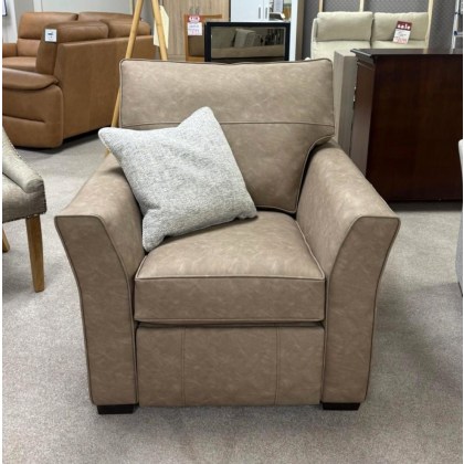 Rhapsody Chair with Power Footrest Rhapsody Chair with Power Footrest