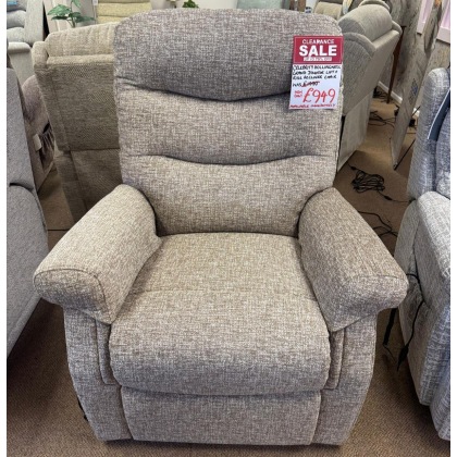 Celebrity Hollingwell Grande Dual Motor Riser Recliner Chair Celebrity Hollingwell Grande Dual Motor Riser Recliner Chair