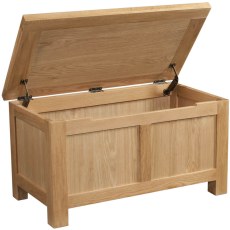 Dodford Oak Blanket Box Dodford Oak Blanket Box