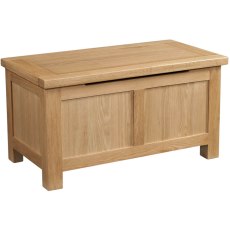 Dodford Oak Blanket Box Dodford Oak Blanket Box